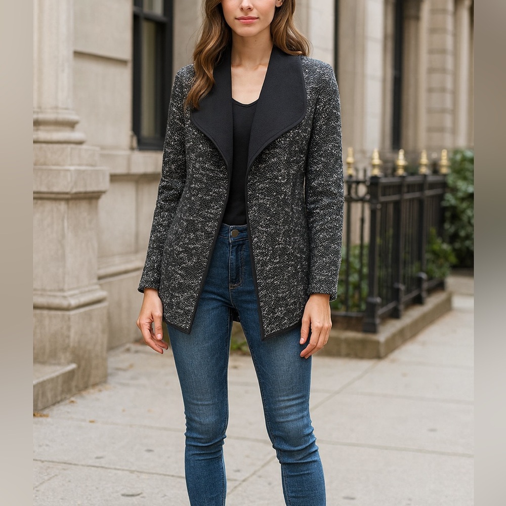 Ann Taylor Black and Gray Open-Front Blazer - Picture 1 of 2